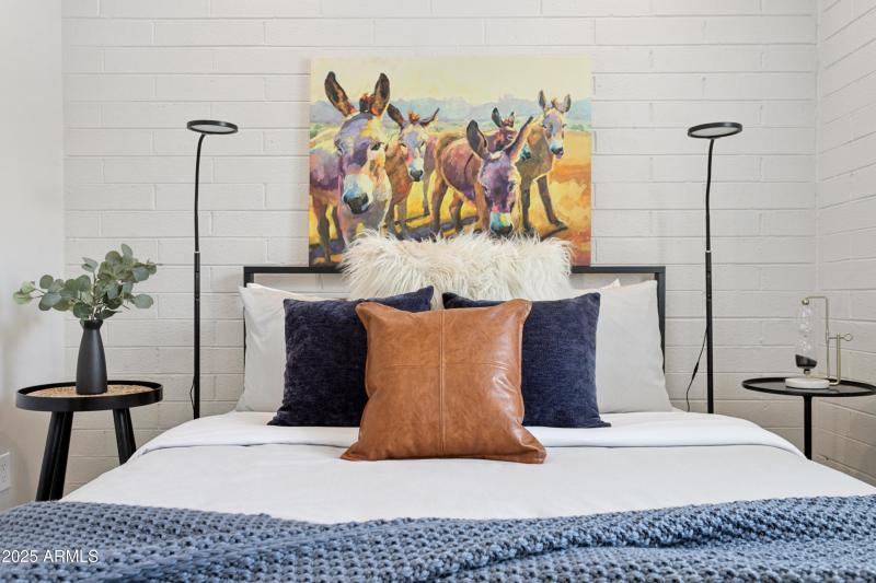 28-print-1142-e-tempe-dr