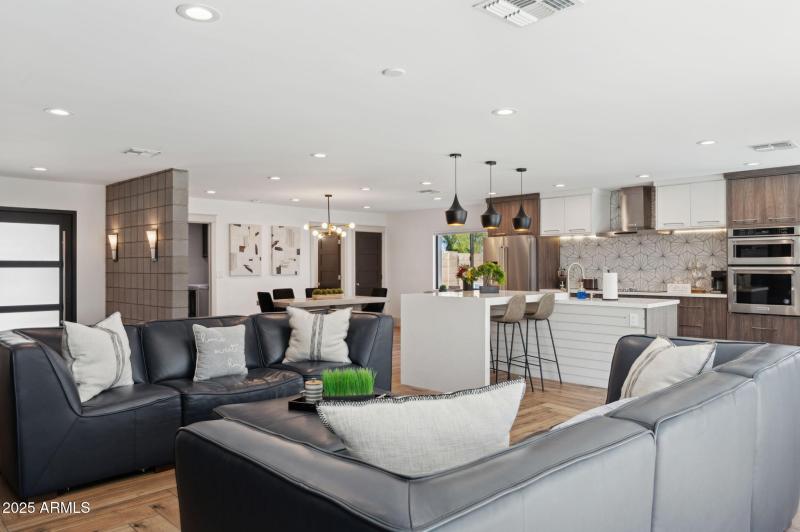 10-web-or-mls-5301-e-tierra-buena-ln