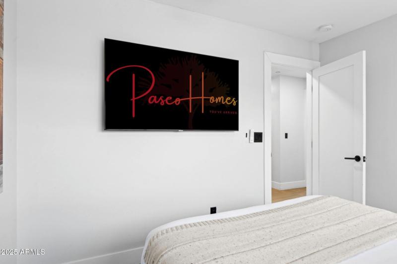 18-web-or-mls-6907-e-willetta-st