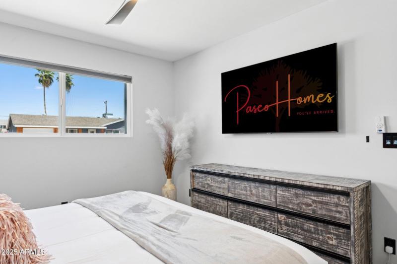 21-web-or-mls-6907-e-willetta-st