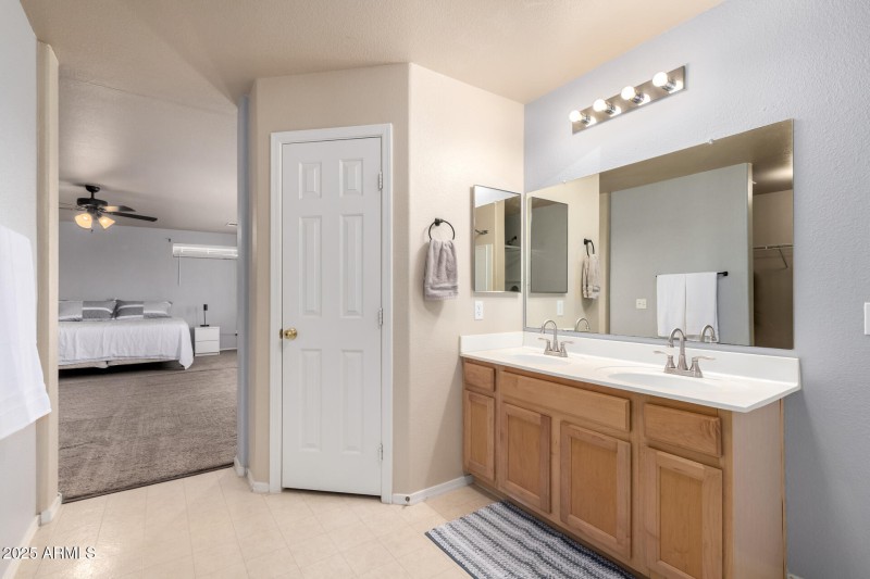 Primary En Suite