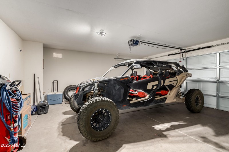 2-Car Garage