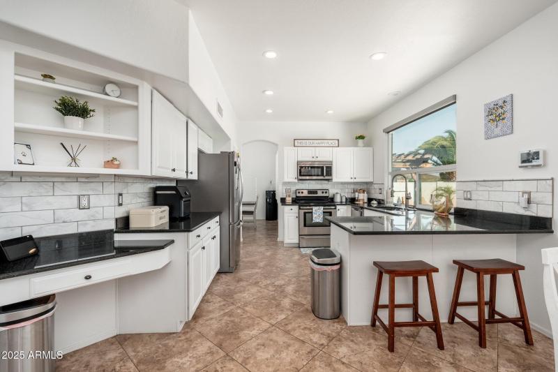 13 W Silverwood Dr - 14