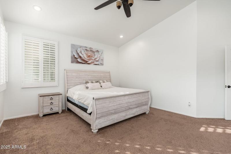 13 W Silverwood Dr - 23