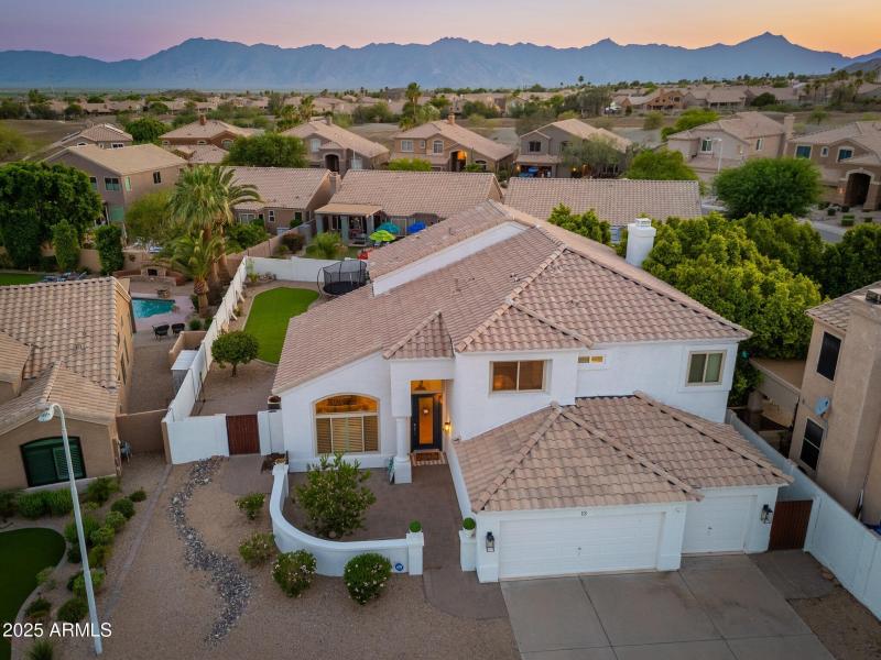 13 W Silverwood Dr - 76