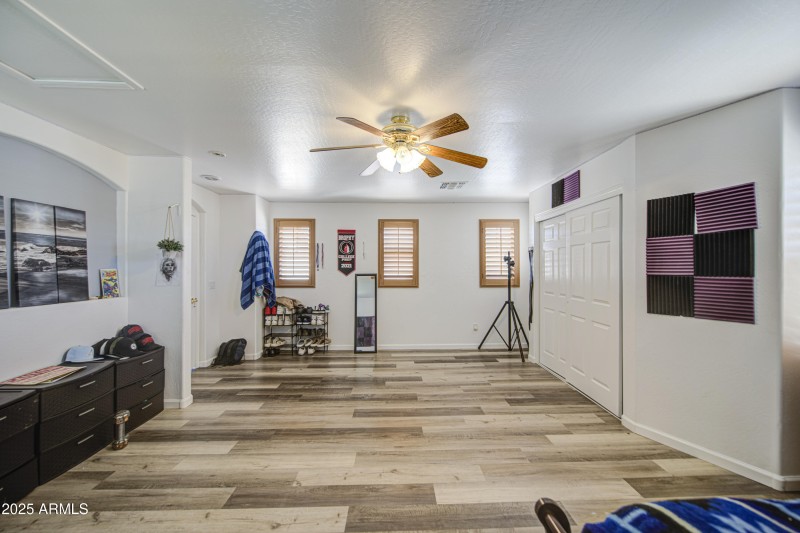Bedroom 3-pic 2