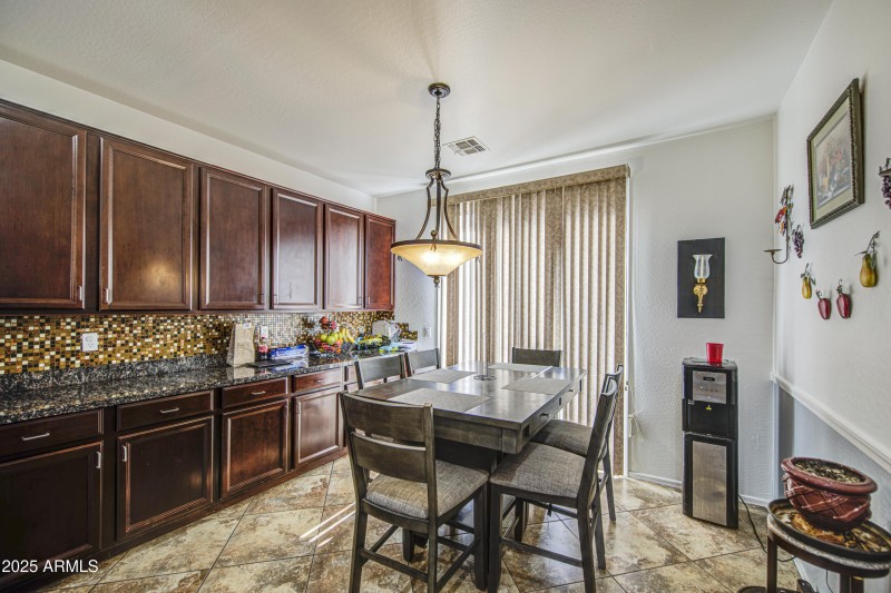 Kitchen 4