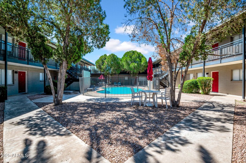 13-web-or-mls-31 W 2nd St-13