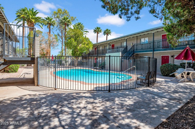 14-web-or-mls-31 W 2nd St-14