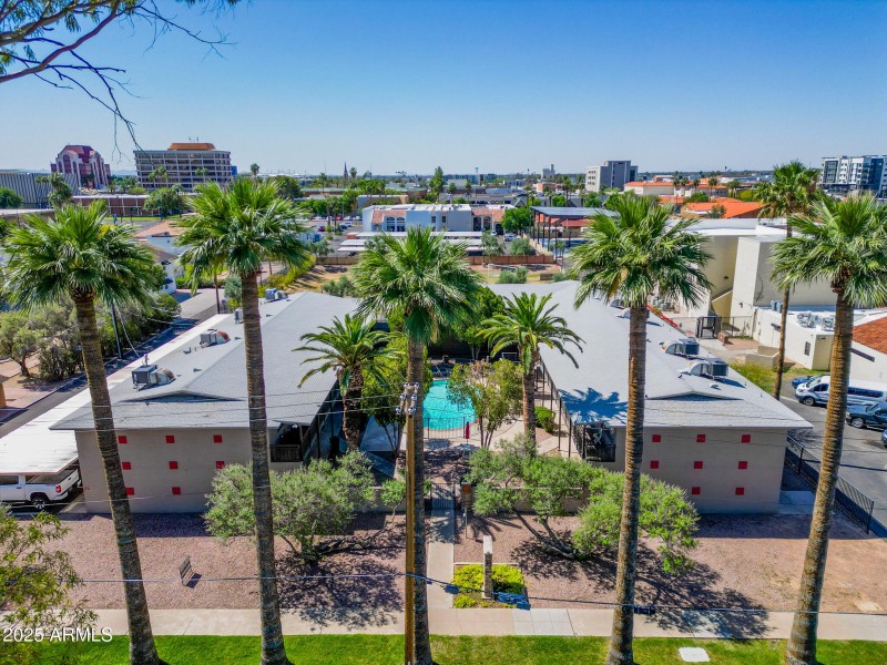 20-web-or-mls-31 W 2nd St-20 NEW