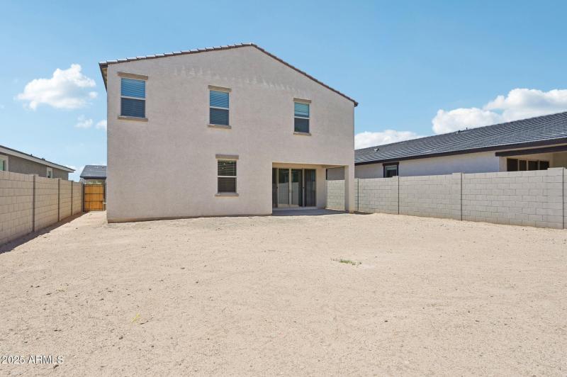 40-web-or-mls-S 240th Ln-1106-040