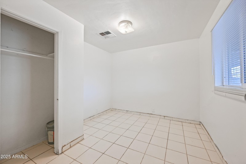 18-2237ETS-ocupix-ALL