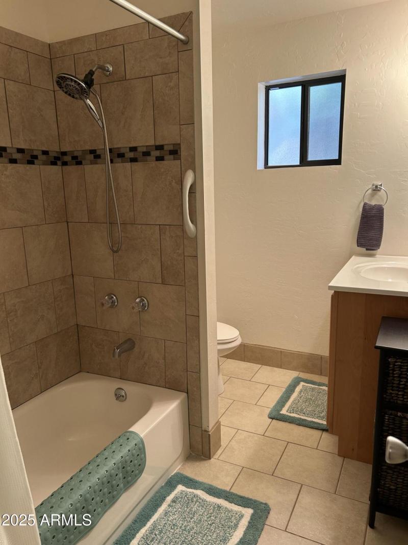 YVe7UVpbRl6M9PhPKMdvlg