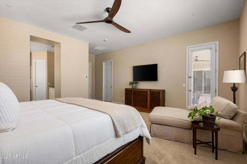 25-8651WArtemisaAve-25