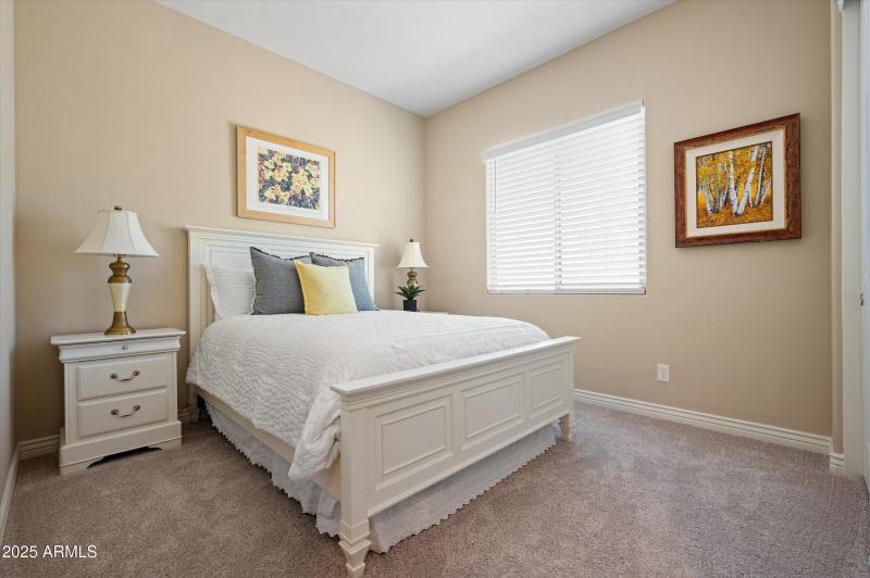 30-8651WArtemisaAve-30