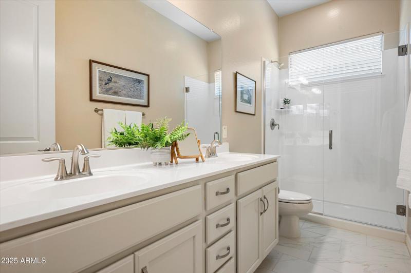 31-8651WArtemisaAve-31