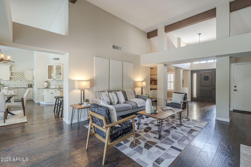 10-web-or-mls-East Becker-10