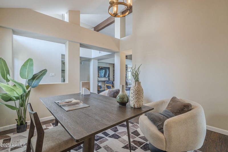 13-web-or-mls-East Becker-13