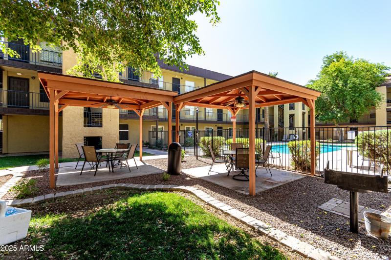 61074115-07f5-430c-a3e5-3fae3d77f222