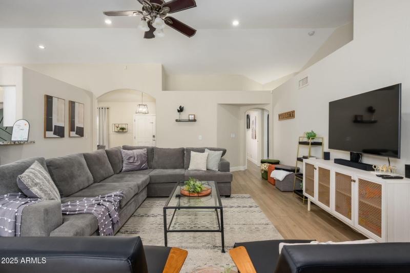 42-web-or-mls-Helena-47