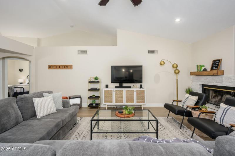 36-web-or-mls-Helena-41