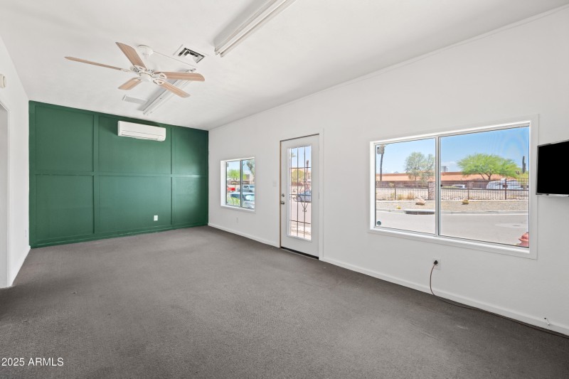 10 N Washington St MDG (11)