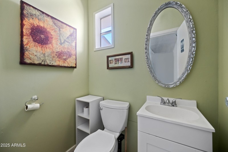 10 N Washington St MDG (20)