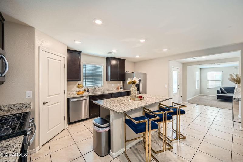 3916 s 79th lane - Web Quality - 006 - 1