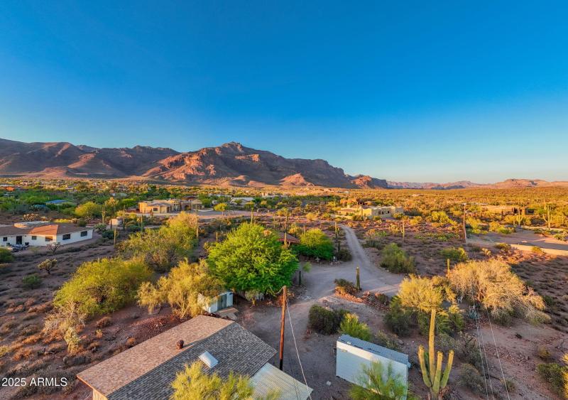 Looking toward Superstitions