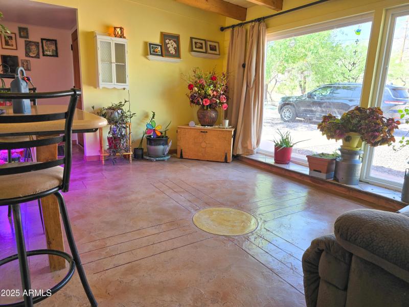 Front sitting room with an amazing view