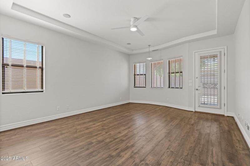 26-web-or-mls-3215-e-constance-wy