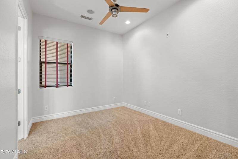 43-web-or-mls-3215-e-constance-wy