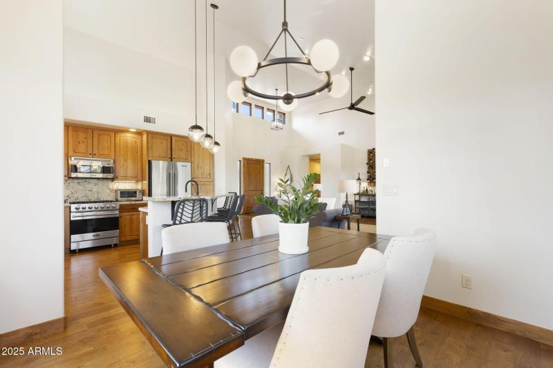 13-web-or-mls-JC0A4789