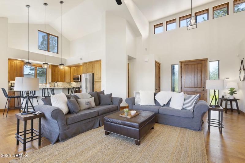 16-web-or-mls-JC0A4805