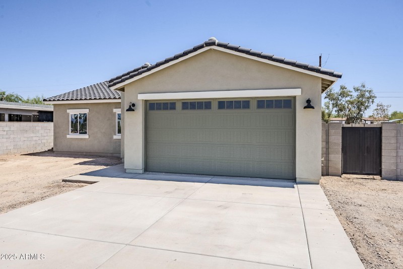 1-web-or-mls-Trona-1