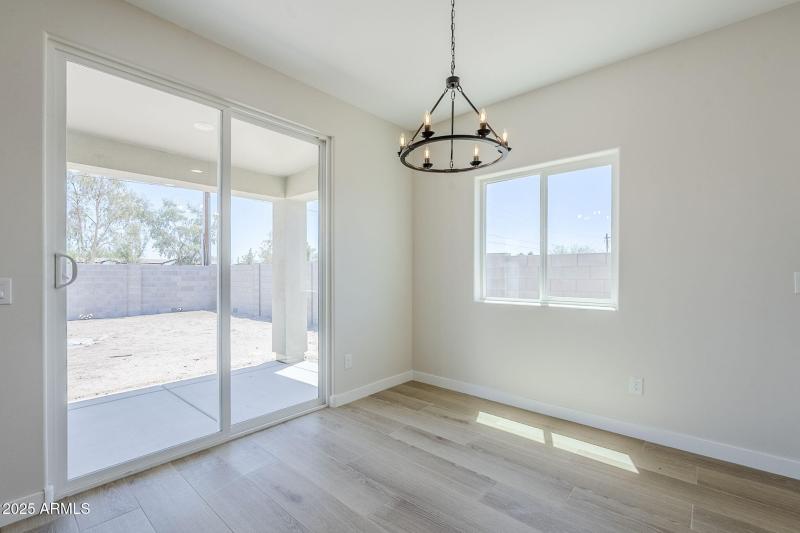 10-web-or-mls-Trona-10