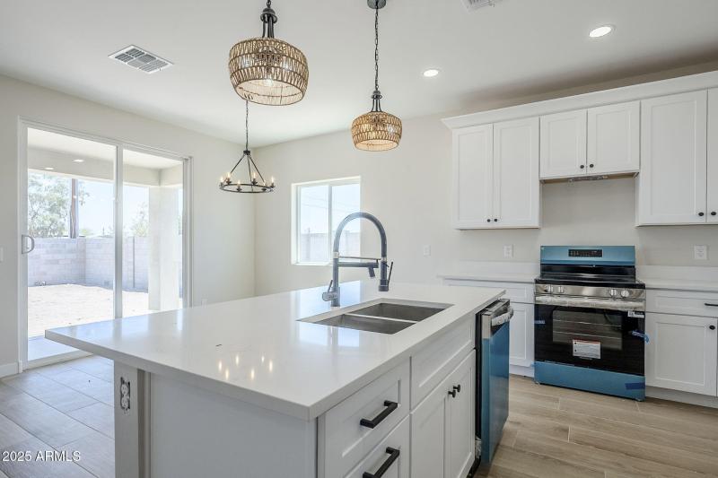 18-web-or-mls-Trona-18