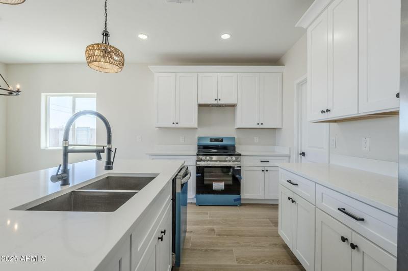 19-web-or-mls-Trona-19