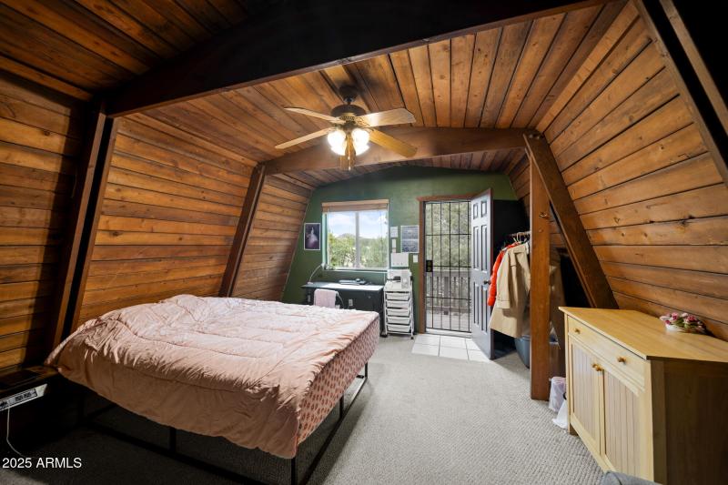 twinflamerealestatemedia-20_(2000)