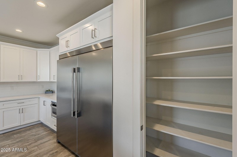 35-web-or-mls-Clarendon-27