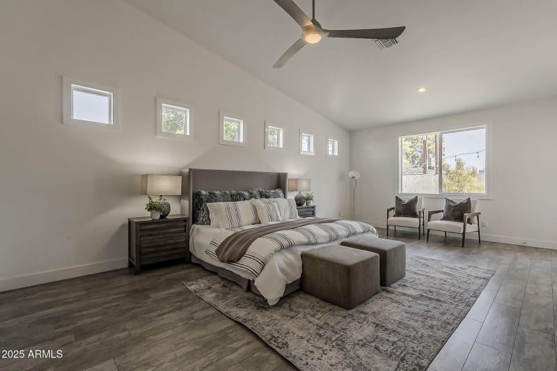 36-web-or-mls-Clarendon-28