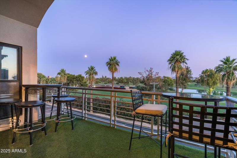 31-914 E Osborn Road, No 403 (31 of 70)