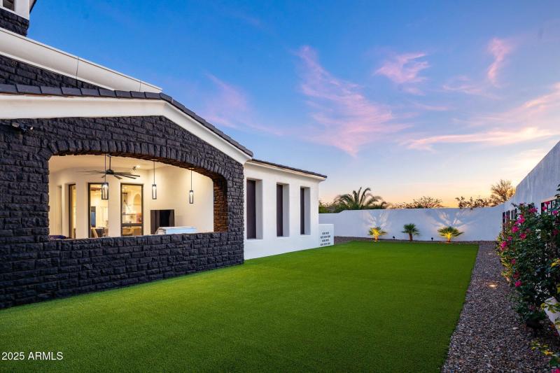 59-web-or-mls-_TMR0060