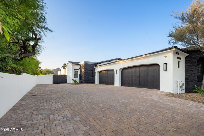 6-web-or-mls-_TMR9494