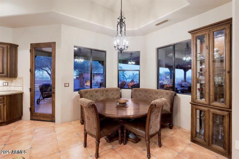 20210331040006224411000000-o