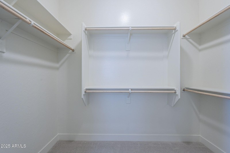 28-web-or-mls-Catalina-28 (1)