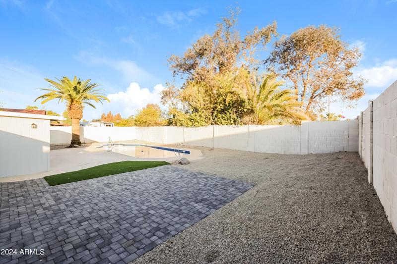 030-photo-exterior-13286371