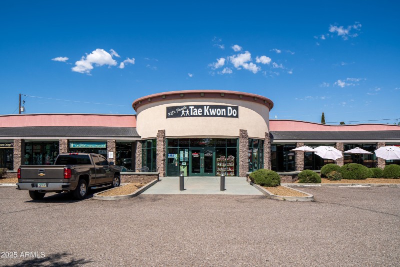 JL_280MainSt-exteriors-04