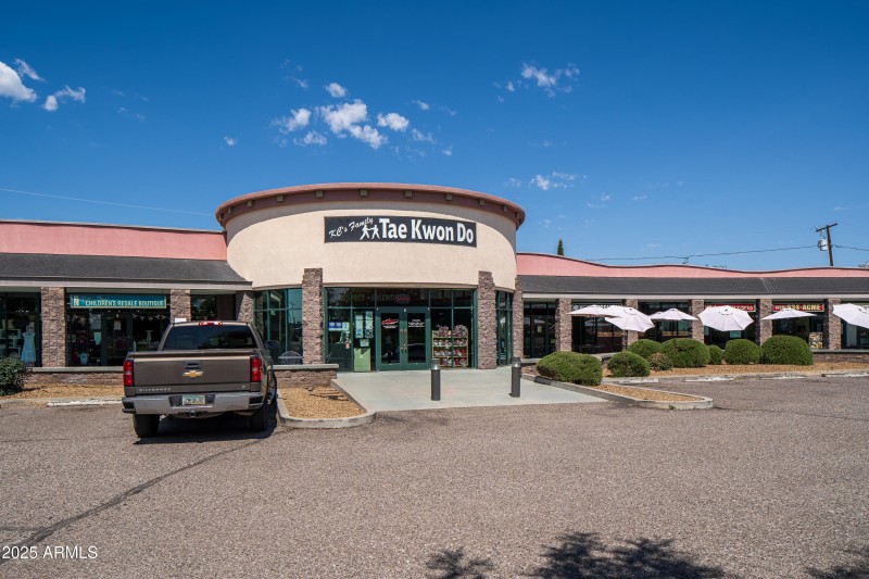 JL_280MainSt-exteriors-05