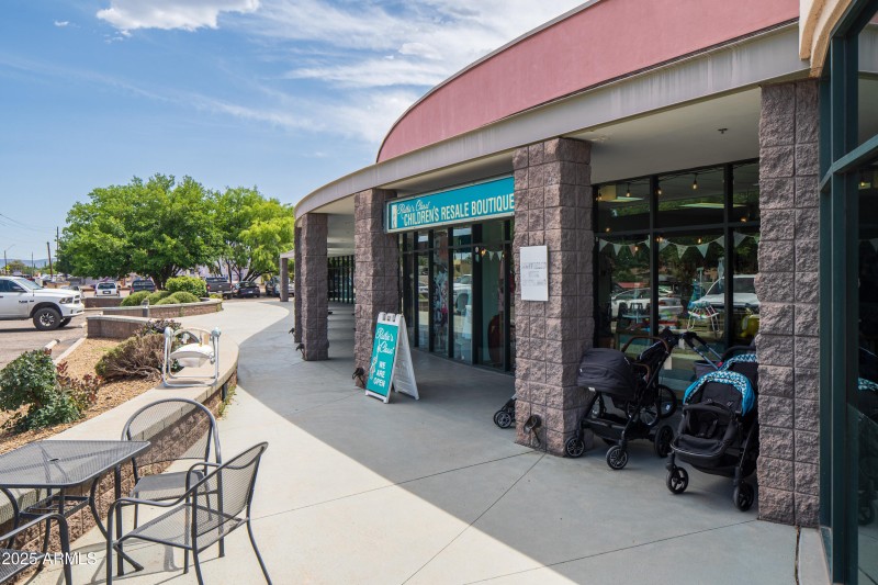 JL_280MainSt-exteriors-13